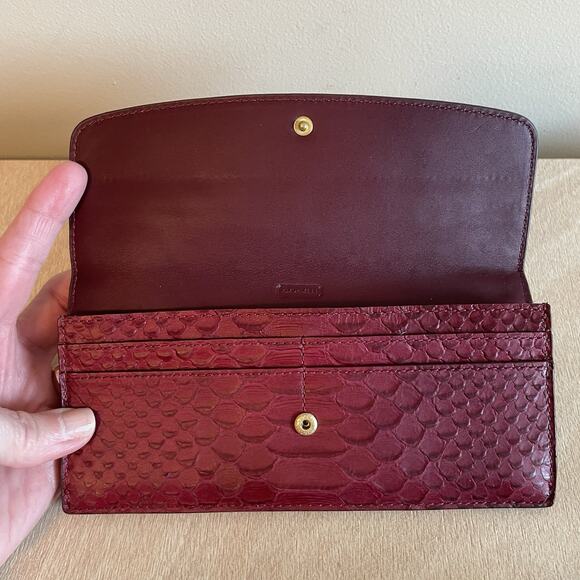 Coach Soft Wallet Red Classic - Picture 11 of 16